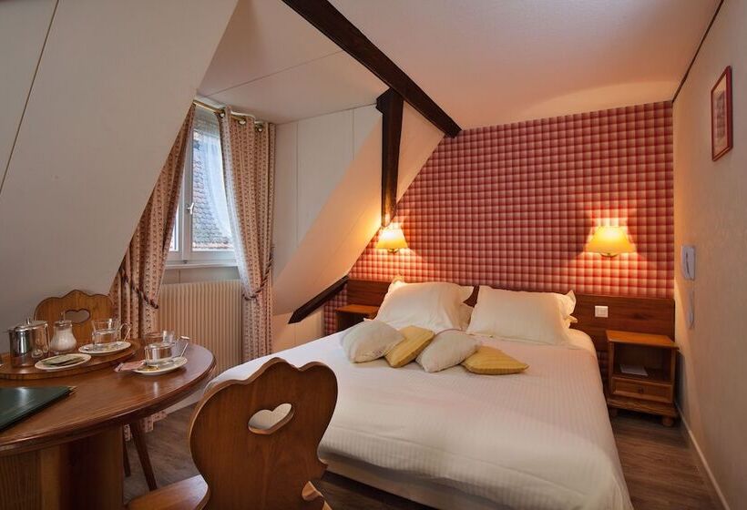 اتاق راحتی, Logis Hôtel De La Tour