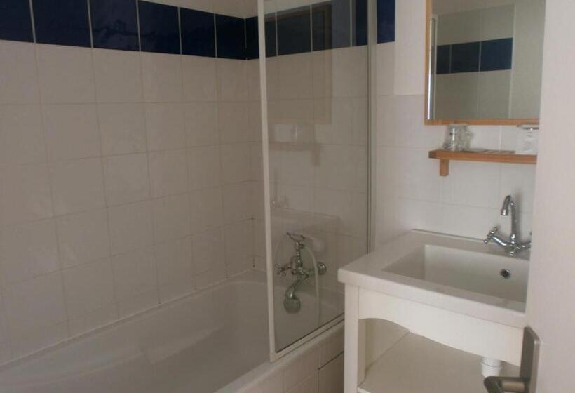 اتاق استاندارد یک نفره, Hôtel Le Clos Des Pins