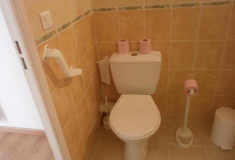 اتاق استاندارد یک نفره, Hôtel Le Clos Des Pins