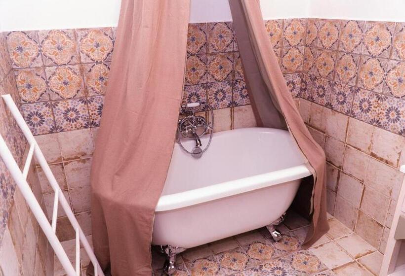 اتاق استاندارد, Casa Lu Duttori