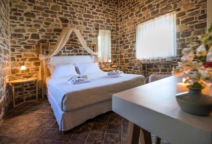 سوییت با چشم‌انداز دریا, Palaeopoli Villas
