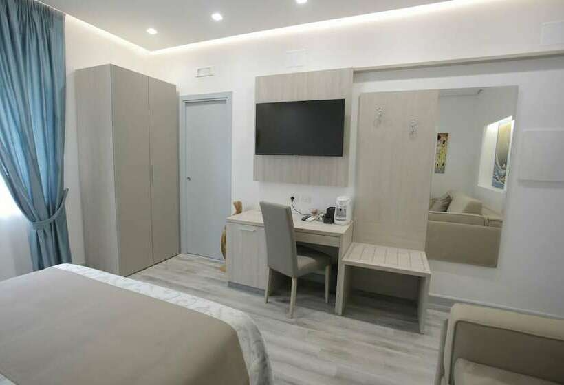 اتاق لوکس چهار تخته, B&b La Stazione