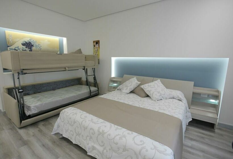 اتاق لوکس چهار تخته, B&b La Stazione