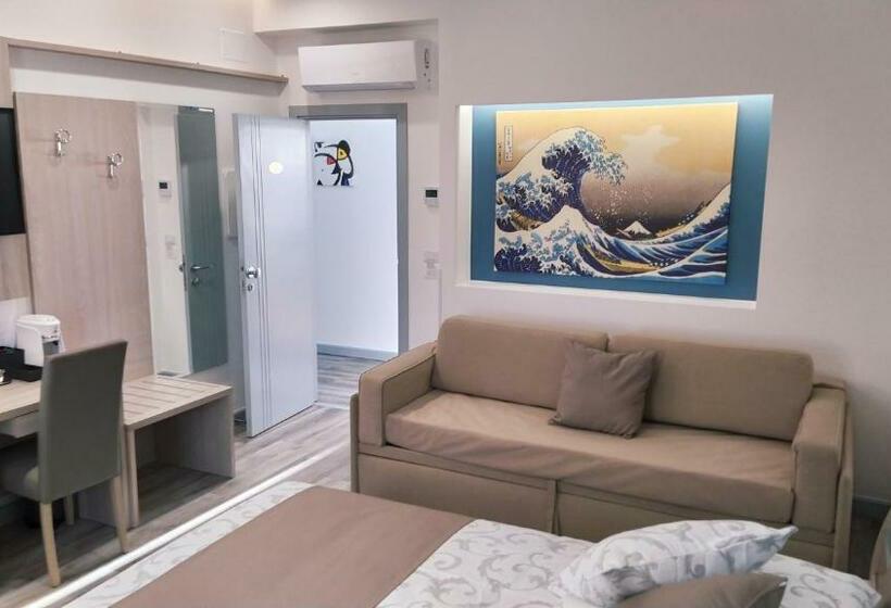 اتاق لوکس چهار تخته, B&b La Stazione