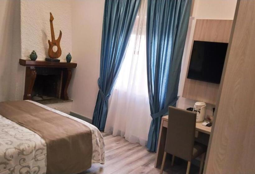 اتاق لوکس با چشم‌انداز دریا, B&b La Stazione