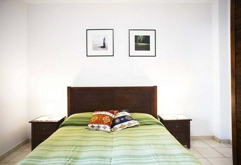 اتاق کلاسیک, Bolina Rooms