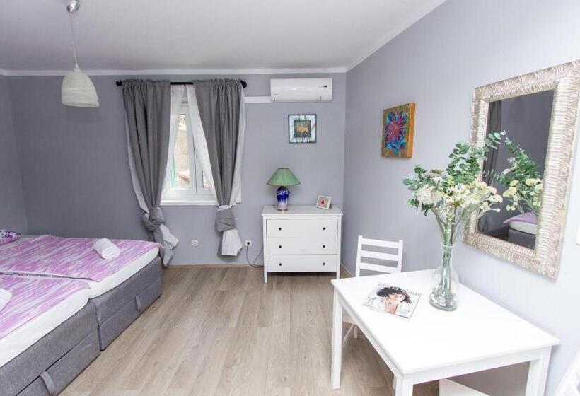 اتاق استاندارد, Apartments And Rooms Ille