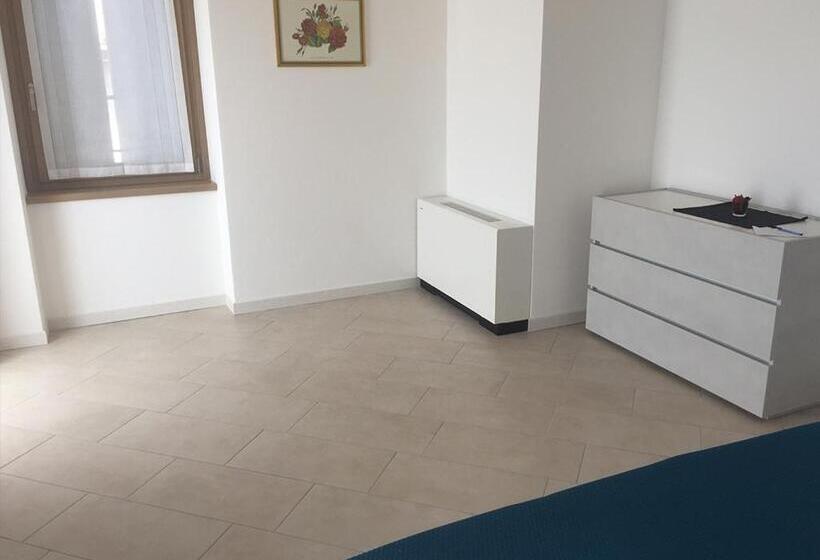 آپارتمان 1 خوابه با بالکن, Agriturismo Le Anze