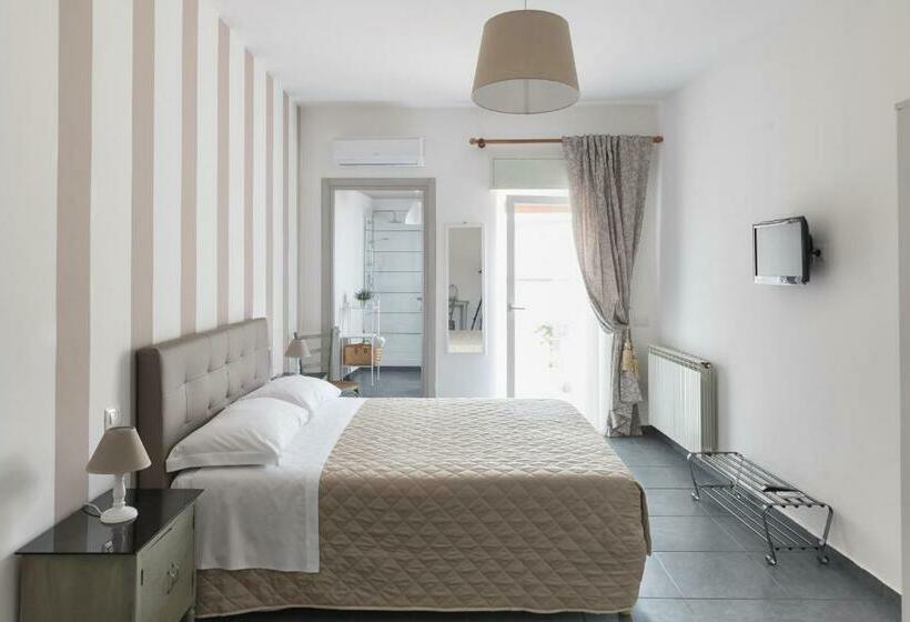 اتاق لوکس, B&b Vicolo Garibaldi