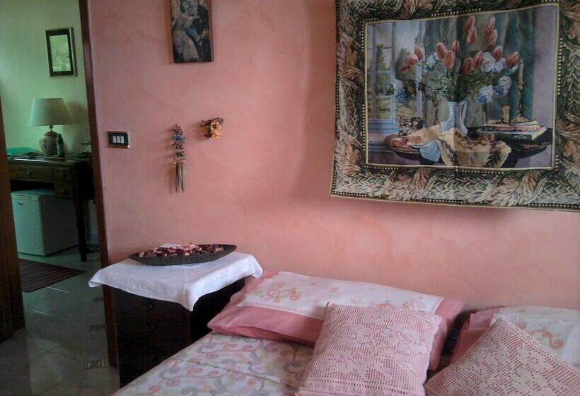 اتاق لوکس, La Casa Di Mariù