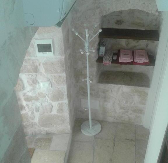 اتاق لوکس, Lilla B&b