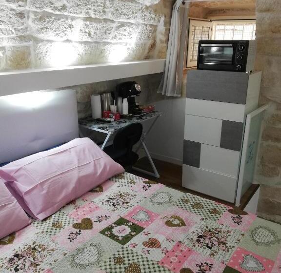 اتاق لوکس, Lilla B&b