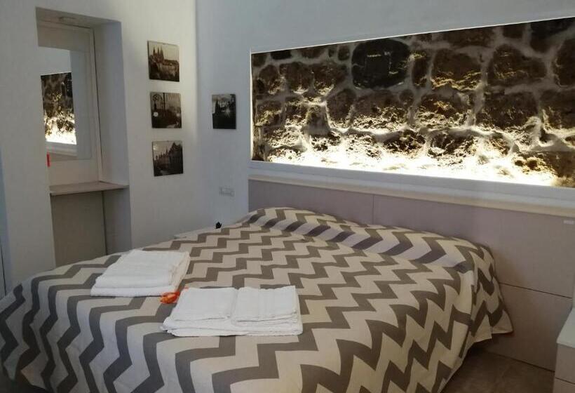 اتاق استاندارد چهار تخته, B&b Ninfa
