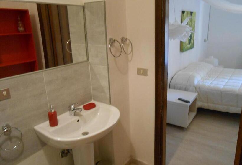 اتاق استاندارد با تخت بزرگ, Casa Bella