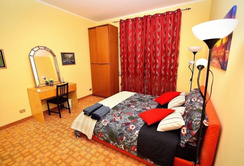 اتاق استاندارد با چشم‌انداز شهر, Roma Tiberius Suite