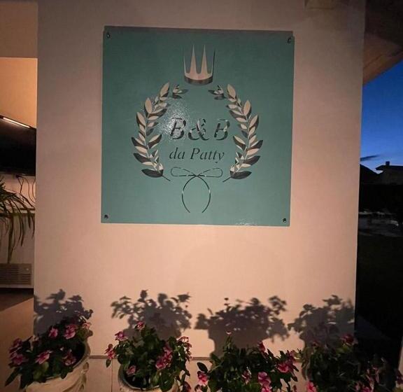 اتاق استاندارد با چشم‌انداز استخر, B&b Da Patty