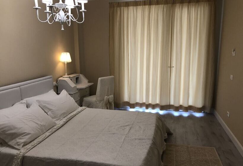 اتاق استاندارد با چشم‌انداز استخر, B&b Da Patty