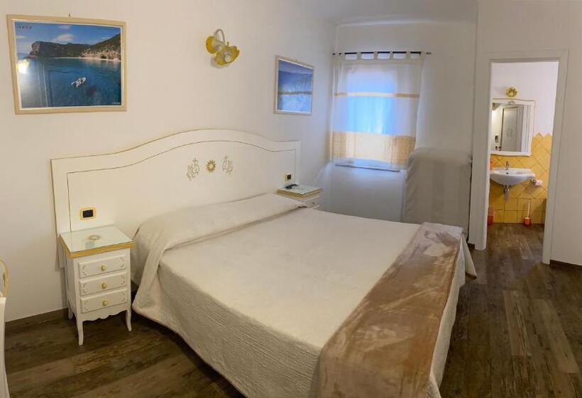 اتاق استاندارد, B&b Da Miranna