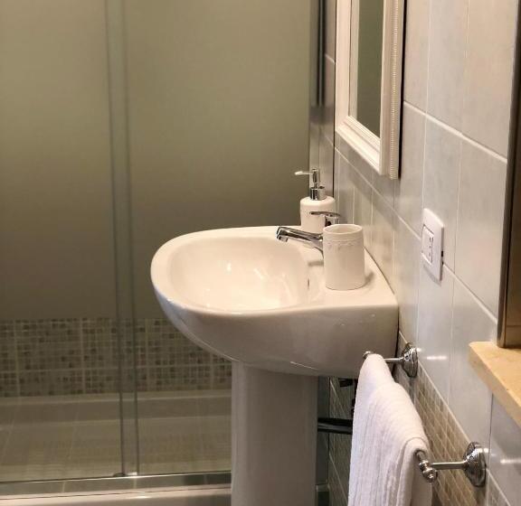 اتاق استاندارد با چشم‌انداز استخر, Dimora Le Ginestre Adults Only