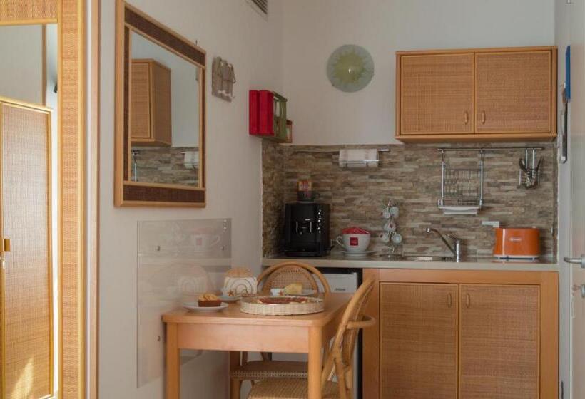 اتاق استاندارد در طبقه همکف, B&b Sunshine