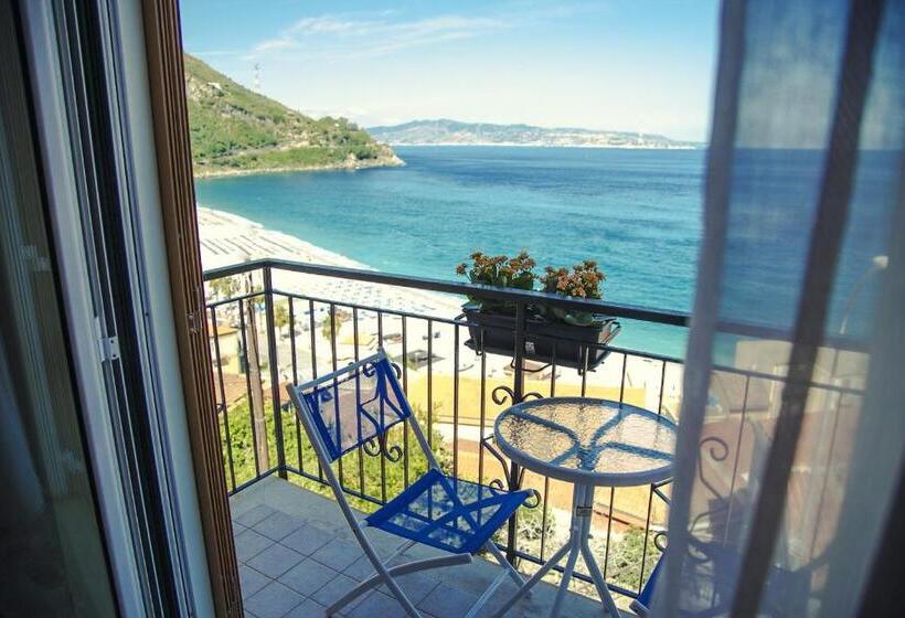 آپارتمان 2 خوابه با چشم‌انداز دریا, B&b Sunshine
