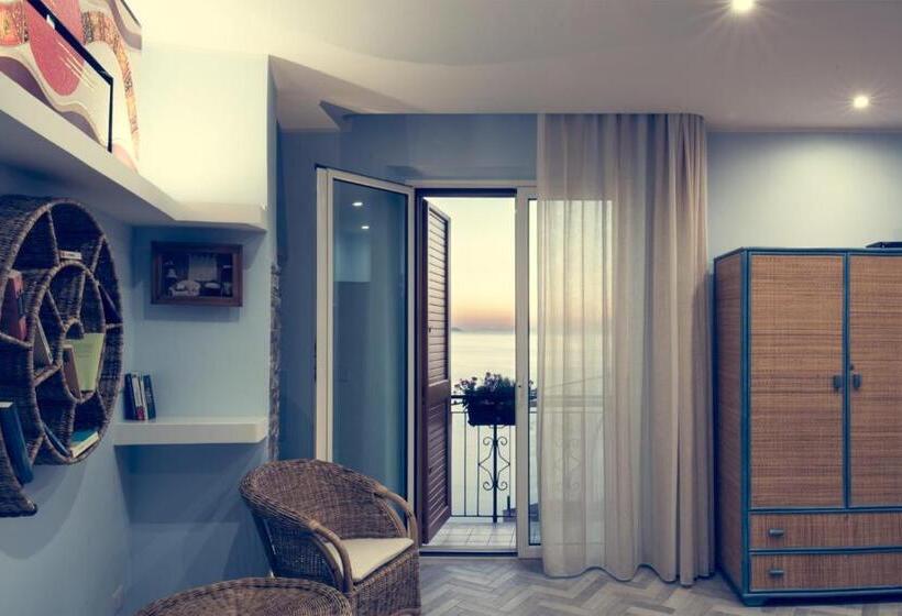 آپارتمان 2 خوابه با چشم‌انداز دریا, B&b Sunshine