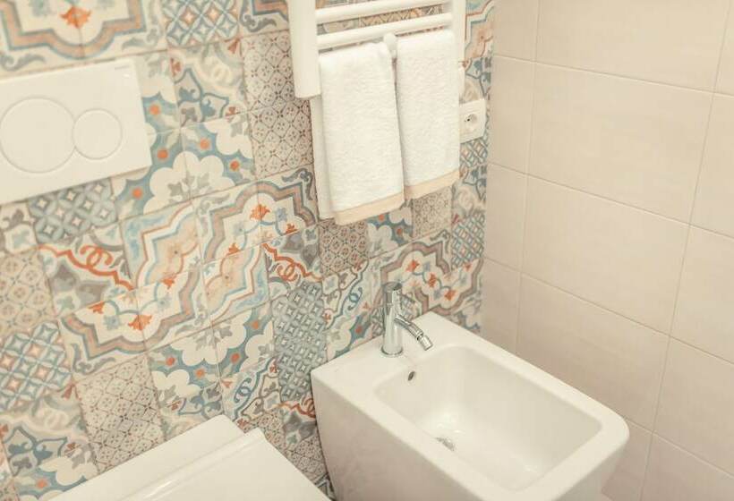 اتاق استاندارد, A Coffa Rooms