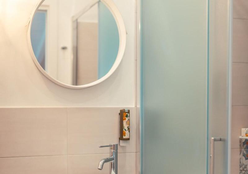 اتاق استاندارد, A Coffa Rooms