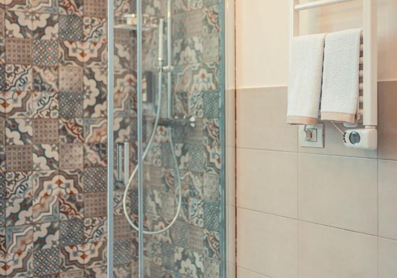 اتاق استاندارد با بالکن, A Coffa Rooms