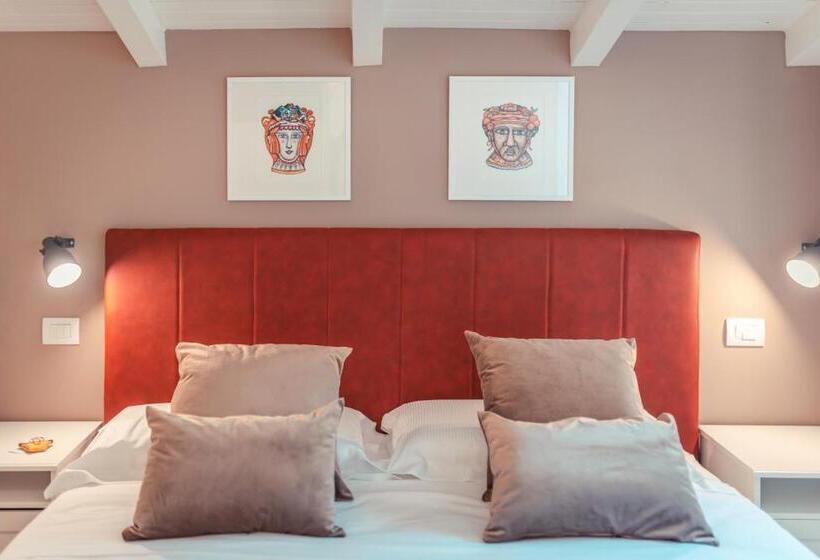 اتاق استاندارد, A Coffa Rooms