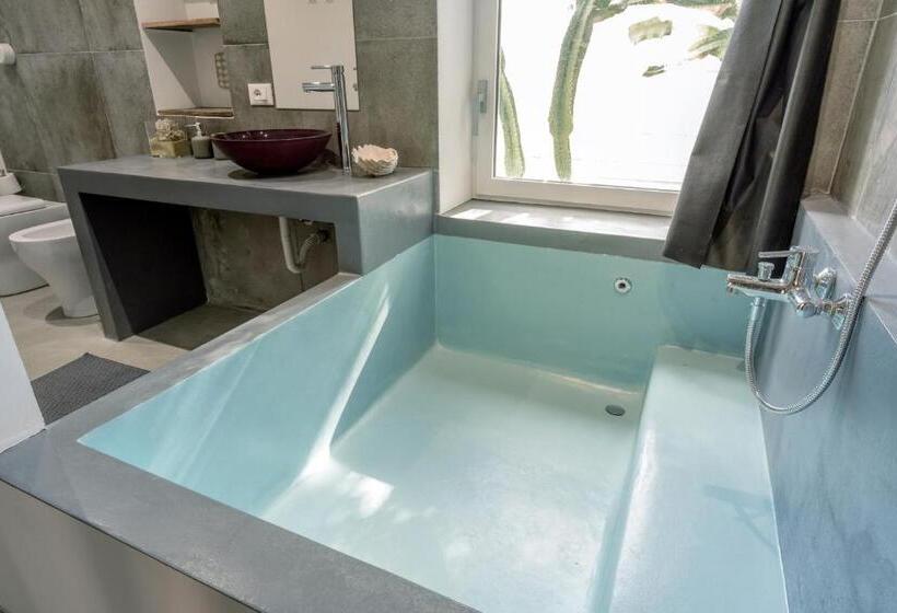 سوئیت با تخت بزرگ, Naturarte Guesthouse