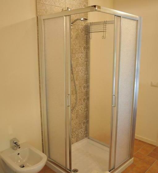سوییت خانوادگی, Corte Delle Giuggiole