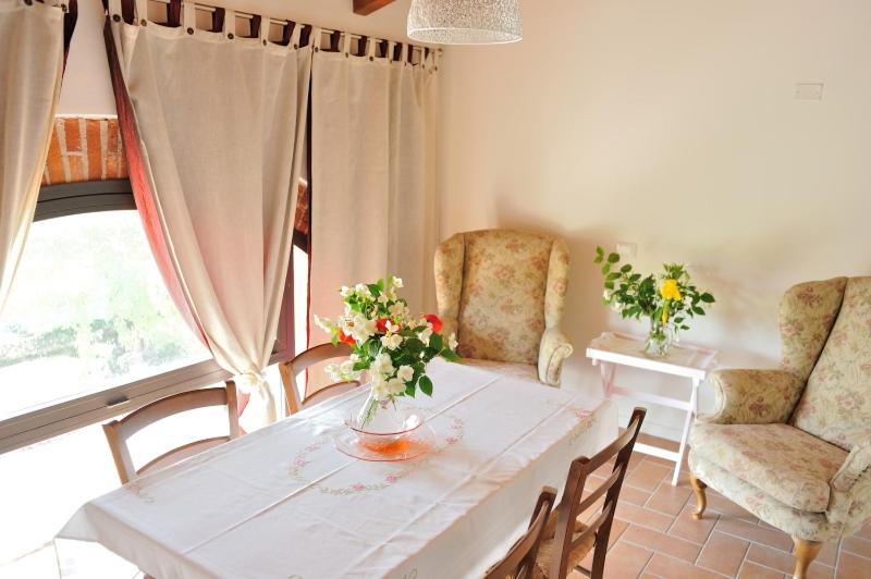سوییت خانوادگی, Corte Delle Giuggiole