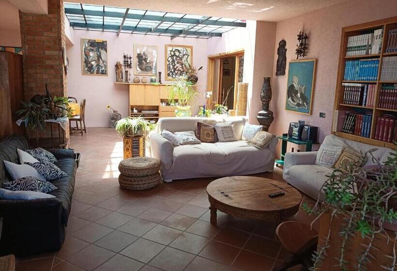اتاق لوکس, Villa Grande