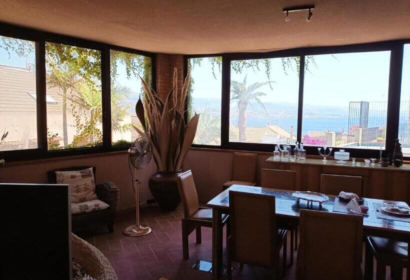 اتاق لوکس, Villa Grande