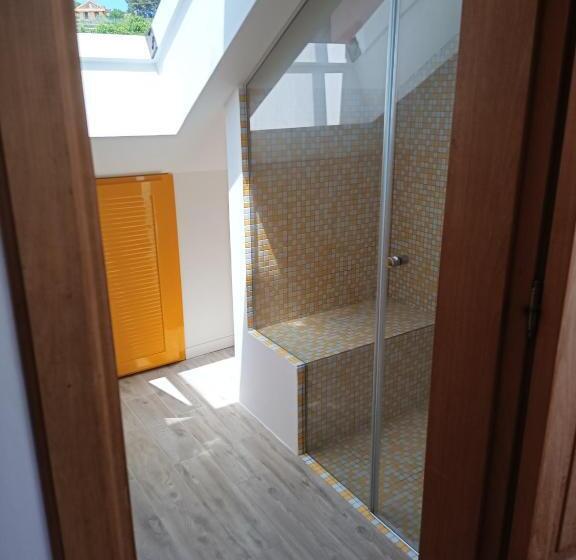 اتاق استاندارد چهار تخته, Villa Grande