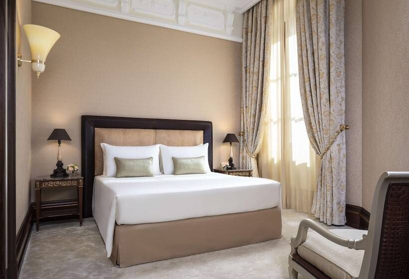 高级客房, Anantara Palazzo Naiadi Rome Hotel   A Leading Hotel Of The World