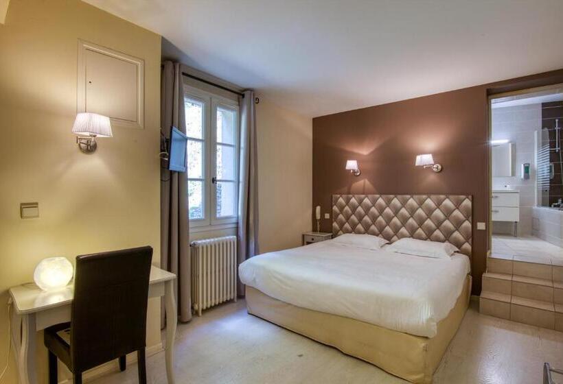 اتاق استاندارد سه نفره, Hôtel Restaurant Plaisance Piscine Couverte Et Chauffée  Proche Sarlat