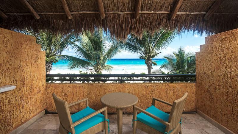 سوییت جونیور با چشم‌انداز دریا, Iberostar Waves Quetzal
