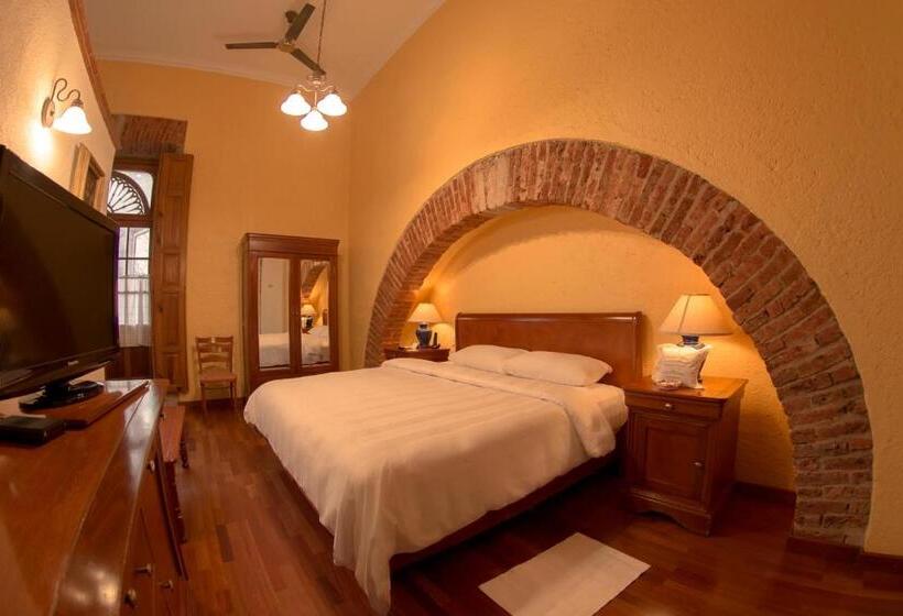 Superior Room with Views, Los Juaninos