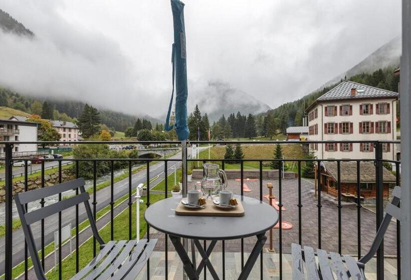 3 Bedroom Apartment, Residence And Spa Vallorcine Montblanc