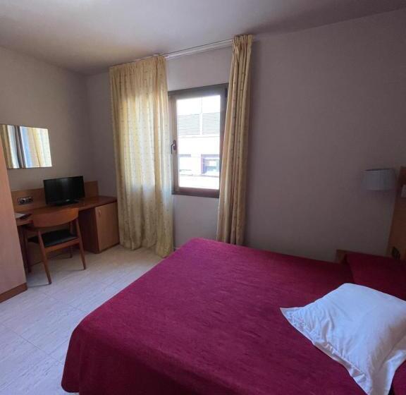 اتاق استاندارد, Sant Celoni