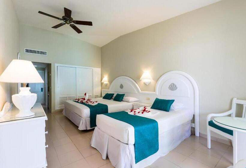 Chambre Familiale, Playabachata Spa Resort