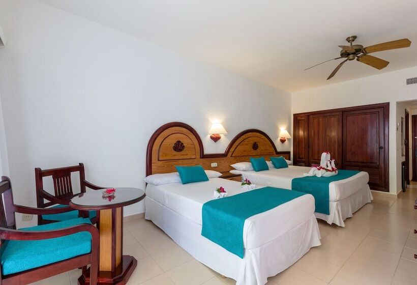 Chambre Familiale, Playabachata Spa Resort