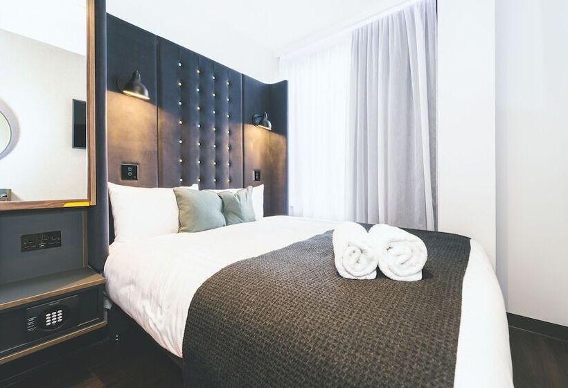 اتاق استاندارد, Point A London Liverpool Street
