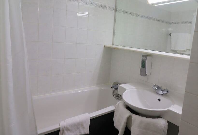 标准工作室, Garden & City Cauterets Balneo