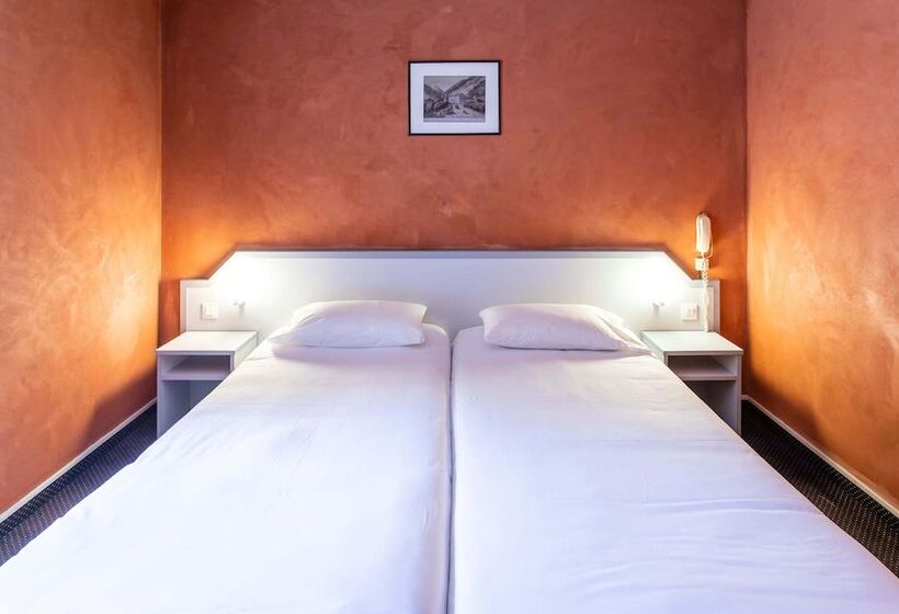 Standard Room, Garden & City Cauterets Balneo