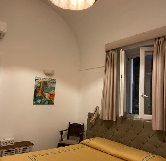 اتاق استاندارد, B&b I Magi