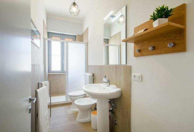 اتاق استاندارد سه نفره, B&b Villa Ginevra