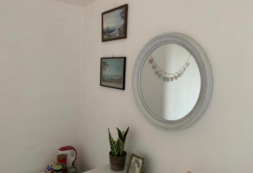 اتاق استاندارد, B&b Antica Dimora
